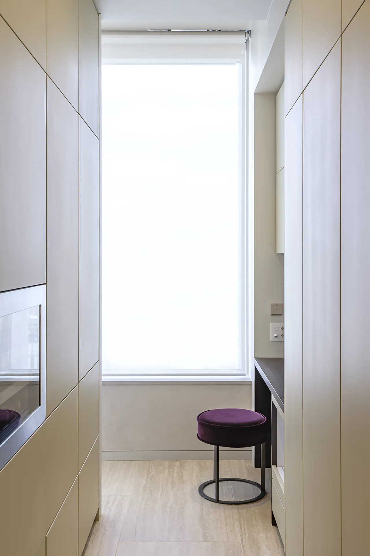 キッチン脇の作業スペース