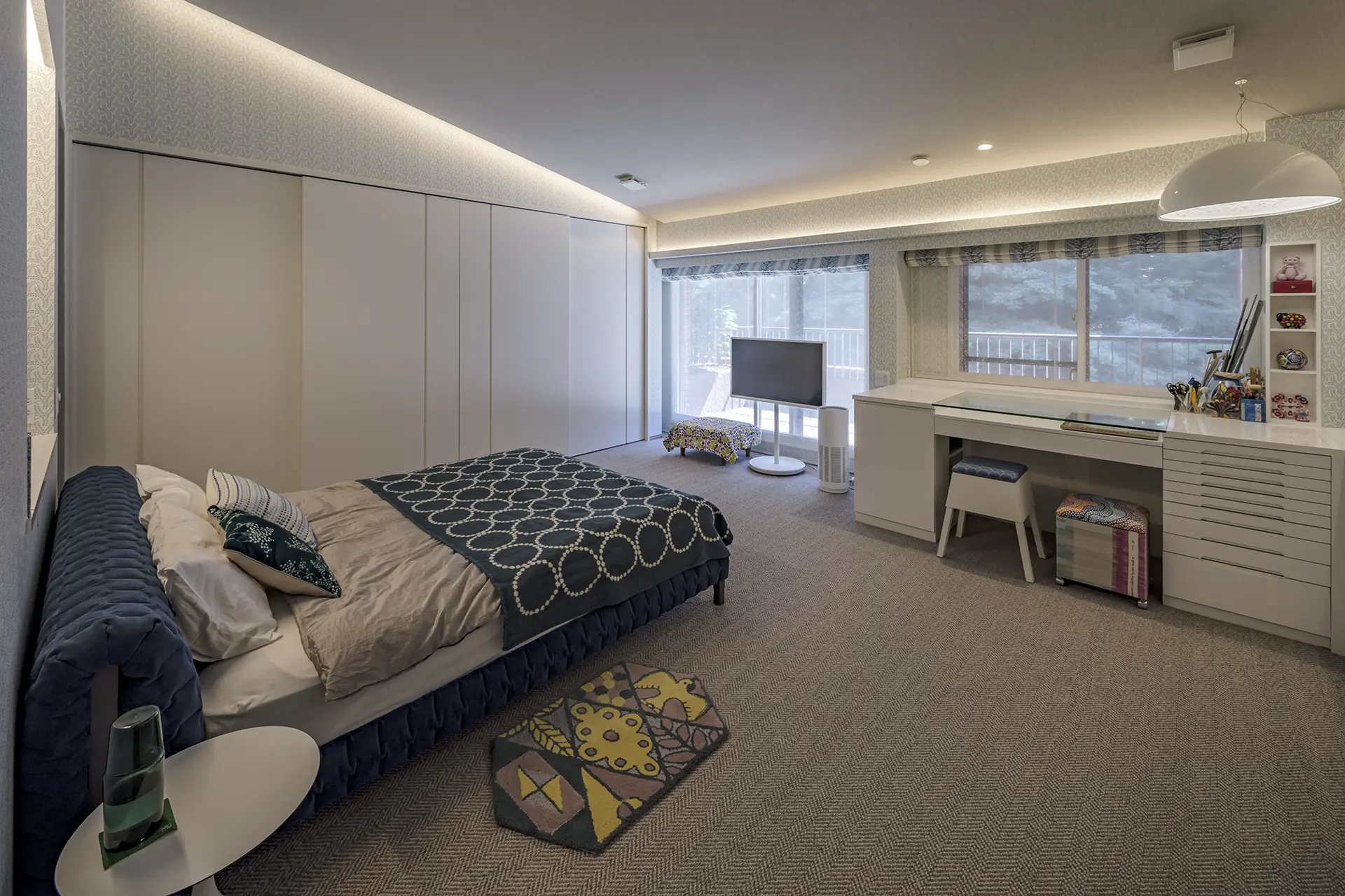 お施主様の寝室からも外の緑を楽しめる