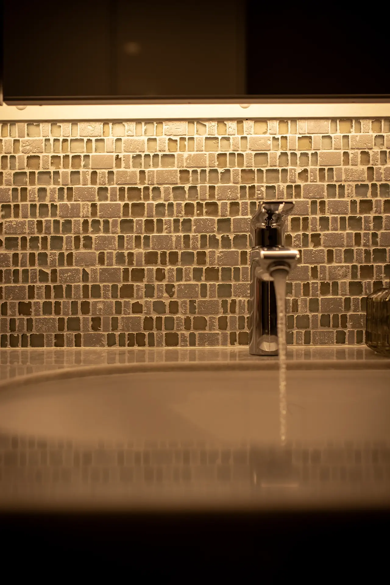 洗面台のタイル