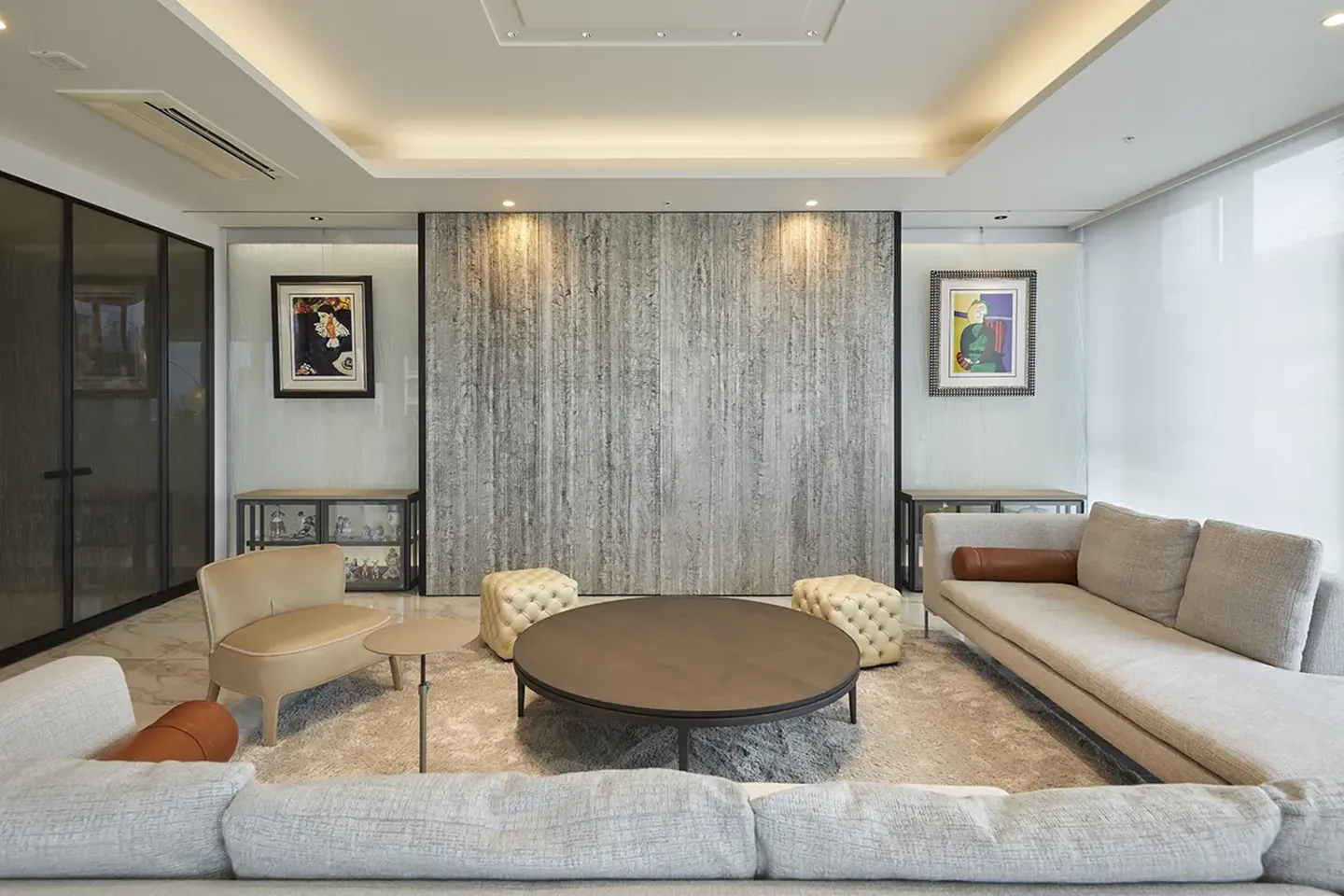 和紙張りの建具を使用したリビング