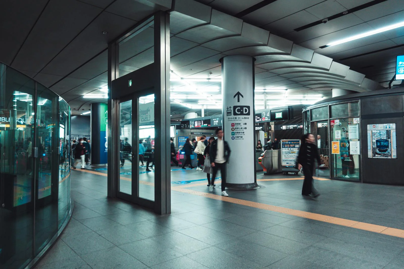 渋谷駅構内